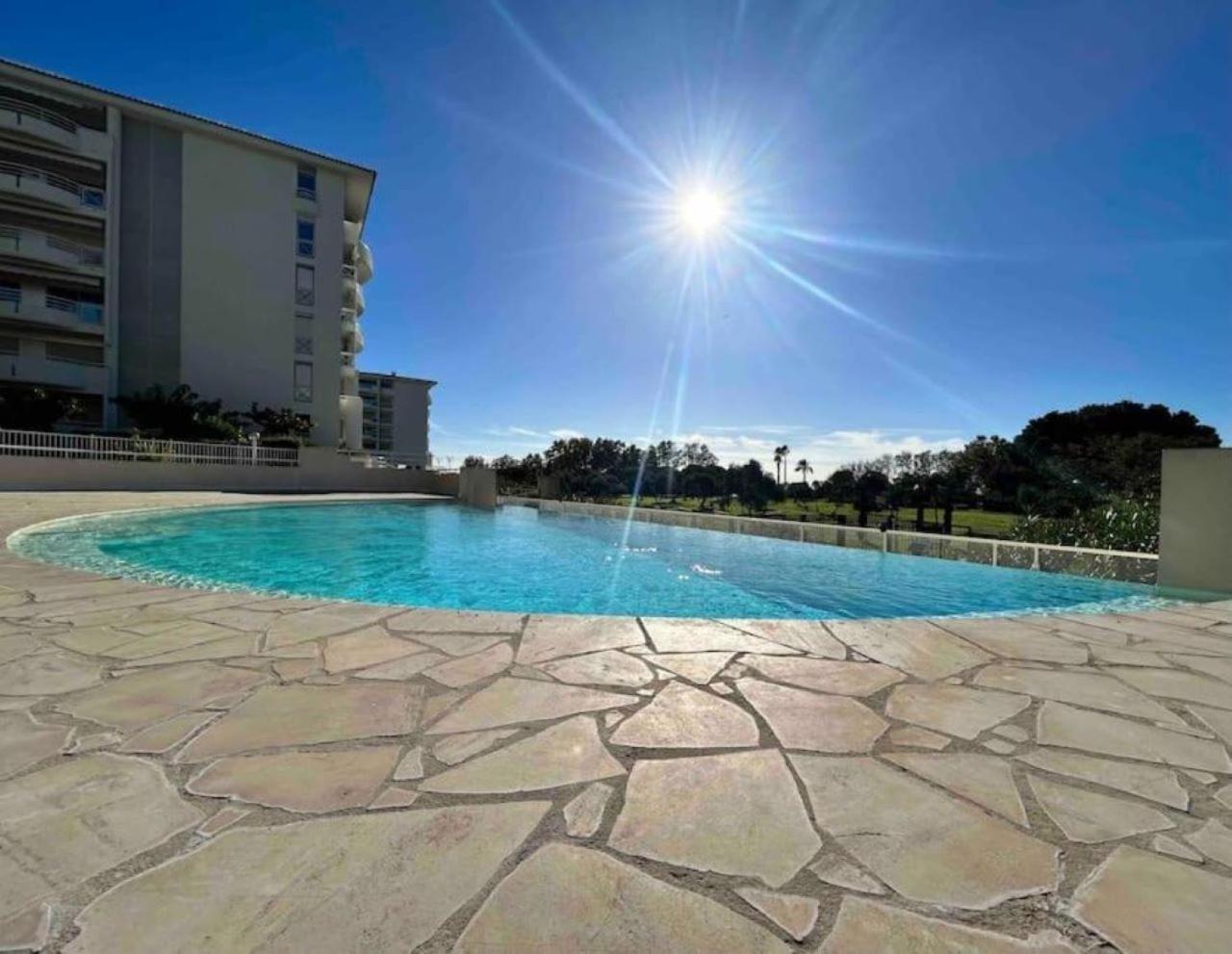 Il Gioiello : Apt 2 Pers, Clim, Piscine, Parking Antibes Zewnętrze zdjęcie